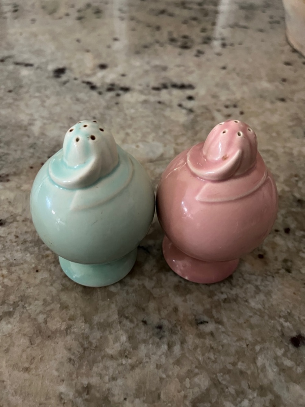 Lu ray salt & pepper